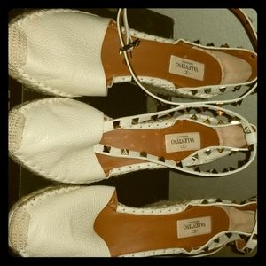 VALENTINO GARAVANI moccasins wedges